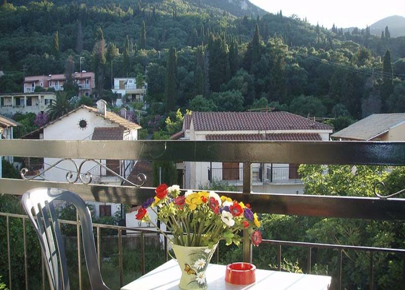 Loutrouvia Hotel