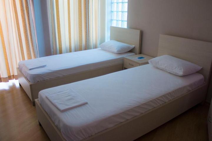 Hotel Titania