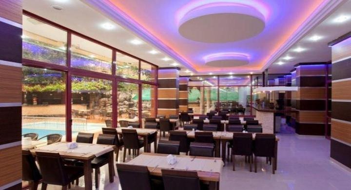 Hotel Diamore