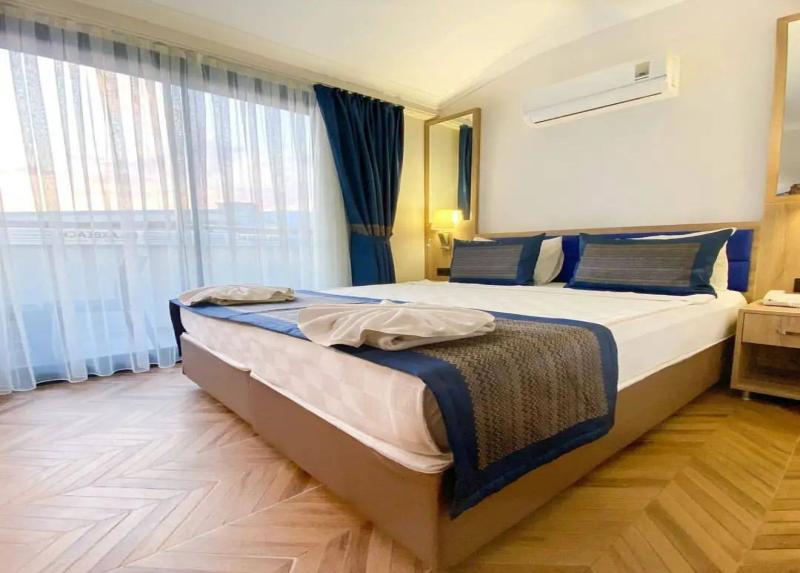 Relax Beach Hotel