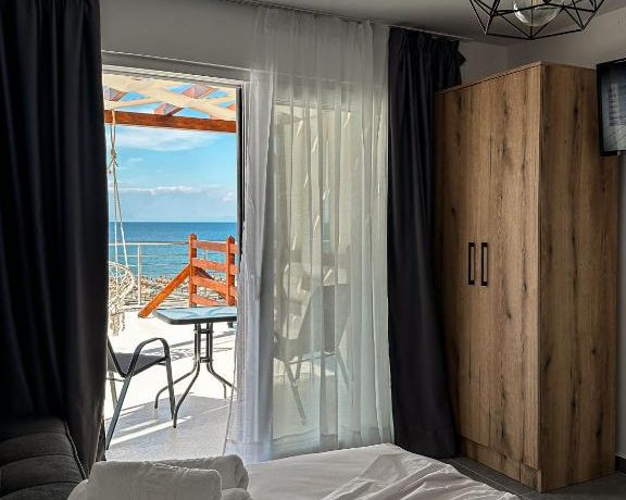 Vila Deos Suites