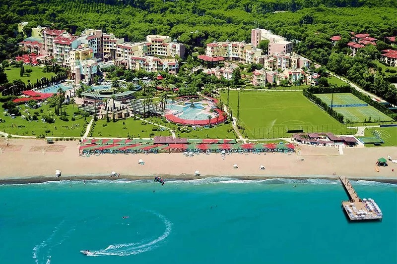 Limak Arcadia Golf & Sport Resort Hotel