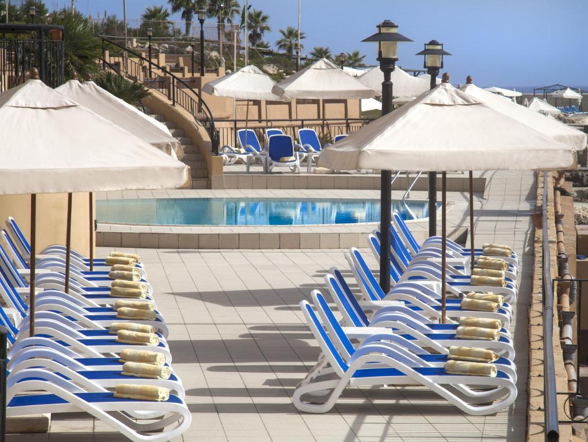 Hotel Marina Corinthia Beach Resort