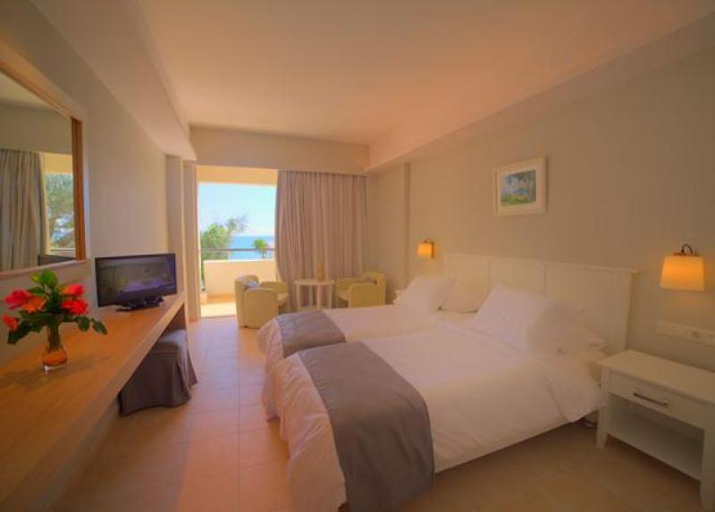 Elea Beach Hotel