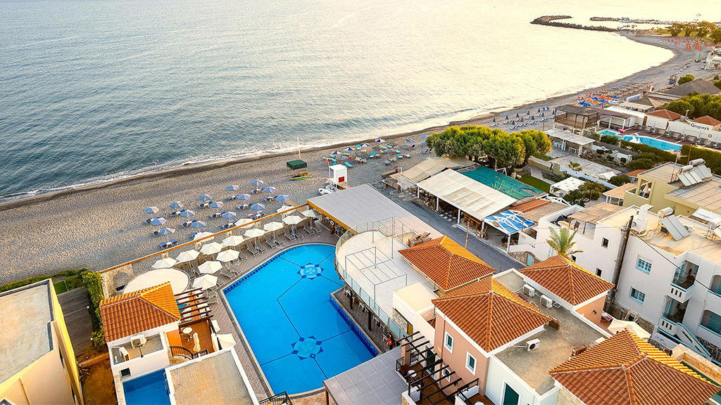 Caldera Bay Hotel