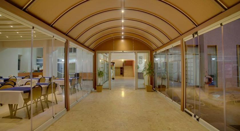 Hotel Minay Plus