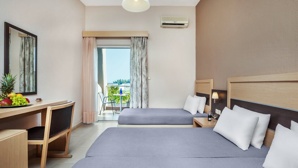 Hotel Iris