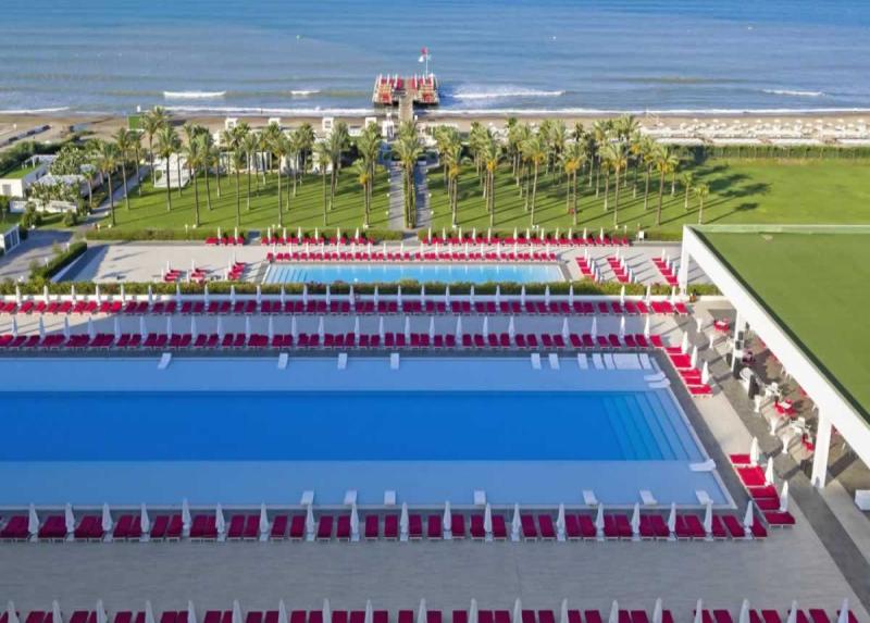 Adam & Eve Hotel