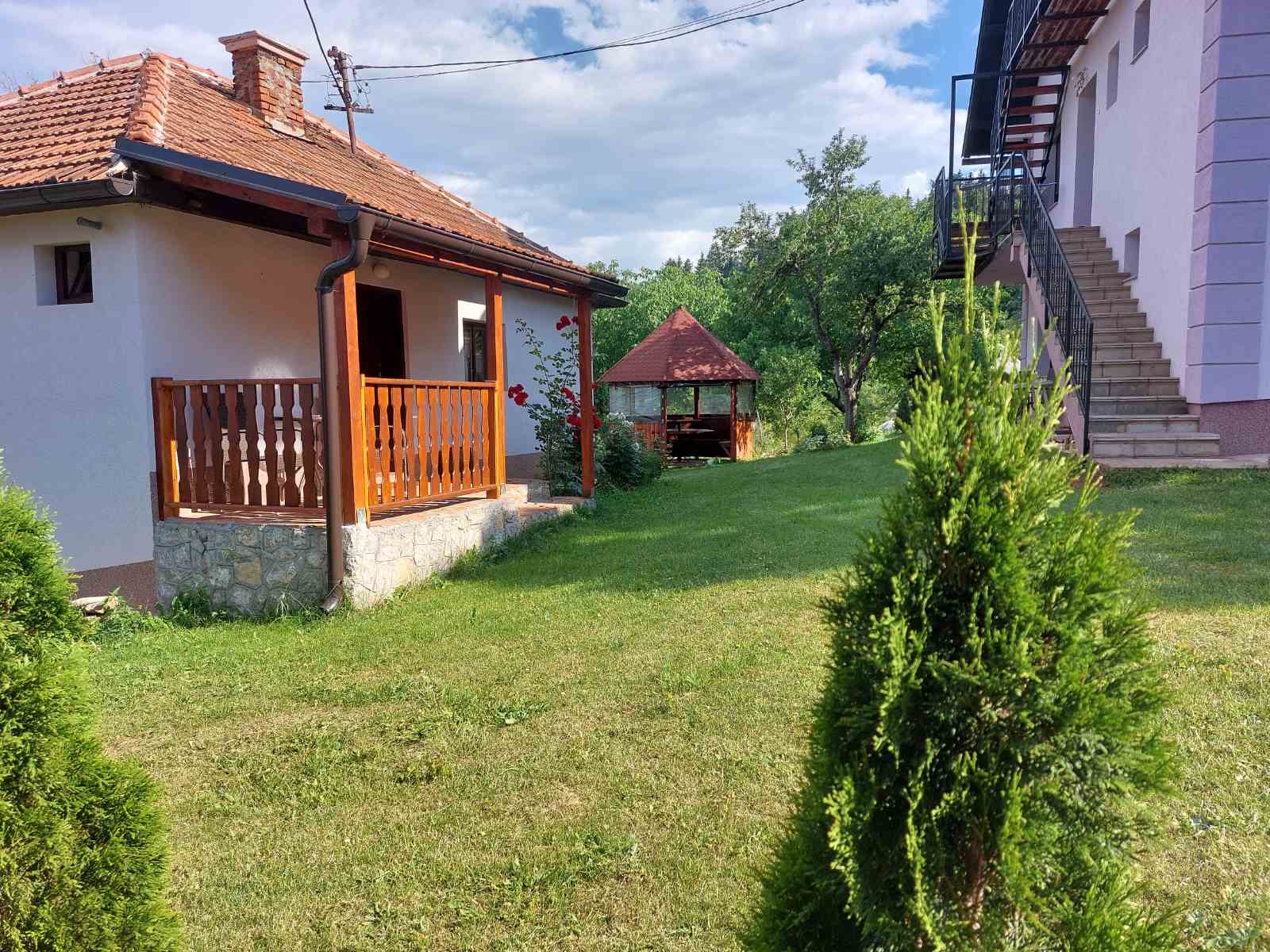 Apartmani Brdo
