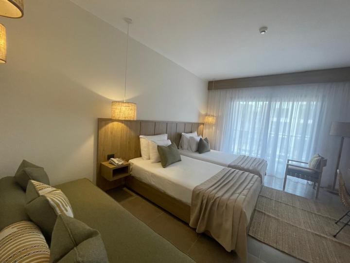 Jaz Almaza Blu Hotel