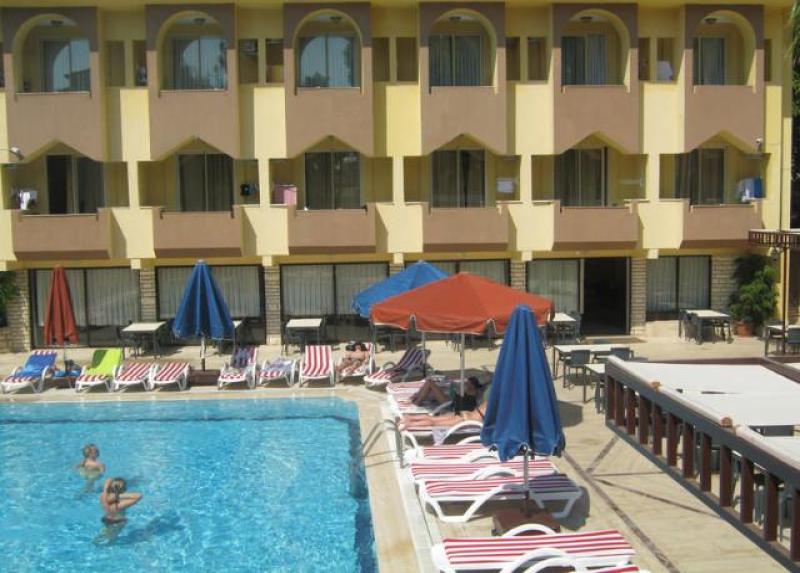 Fame Hotel