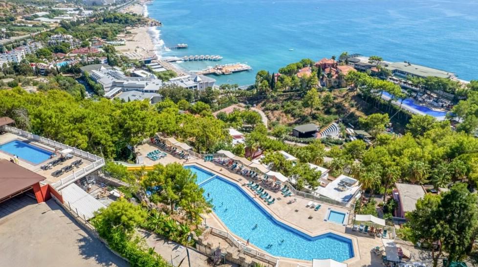 Senza Garden Holiday Club