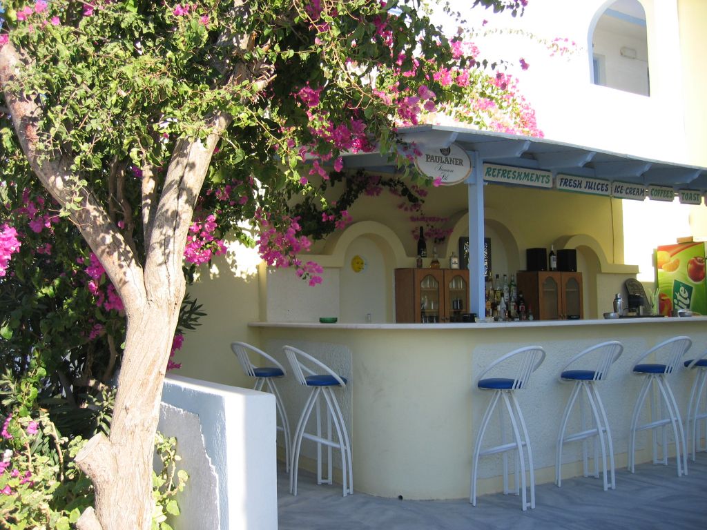 Alexandra Hotel