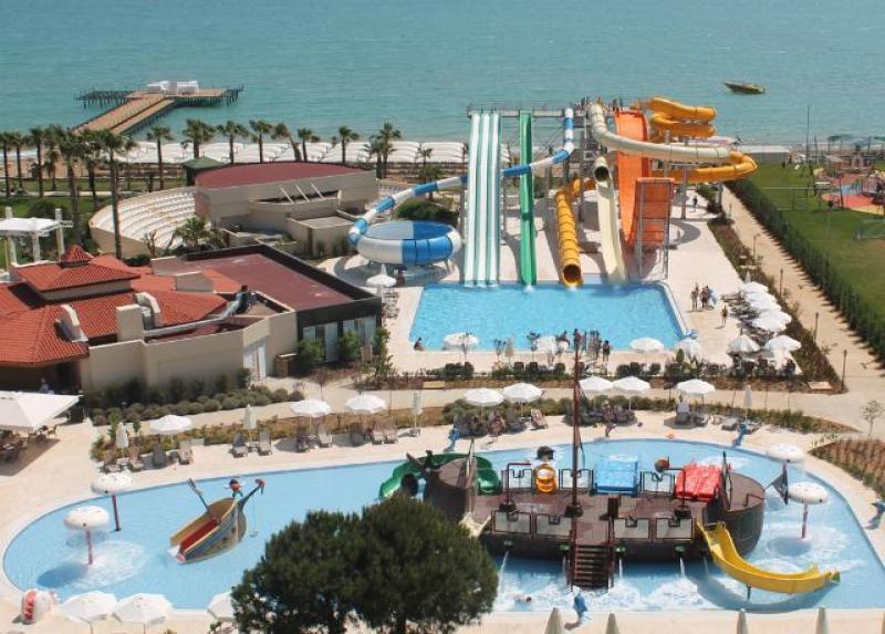 Bellis Deluxe Hotel