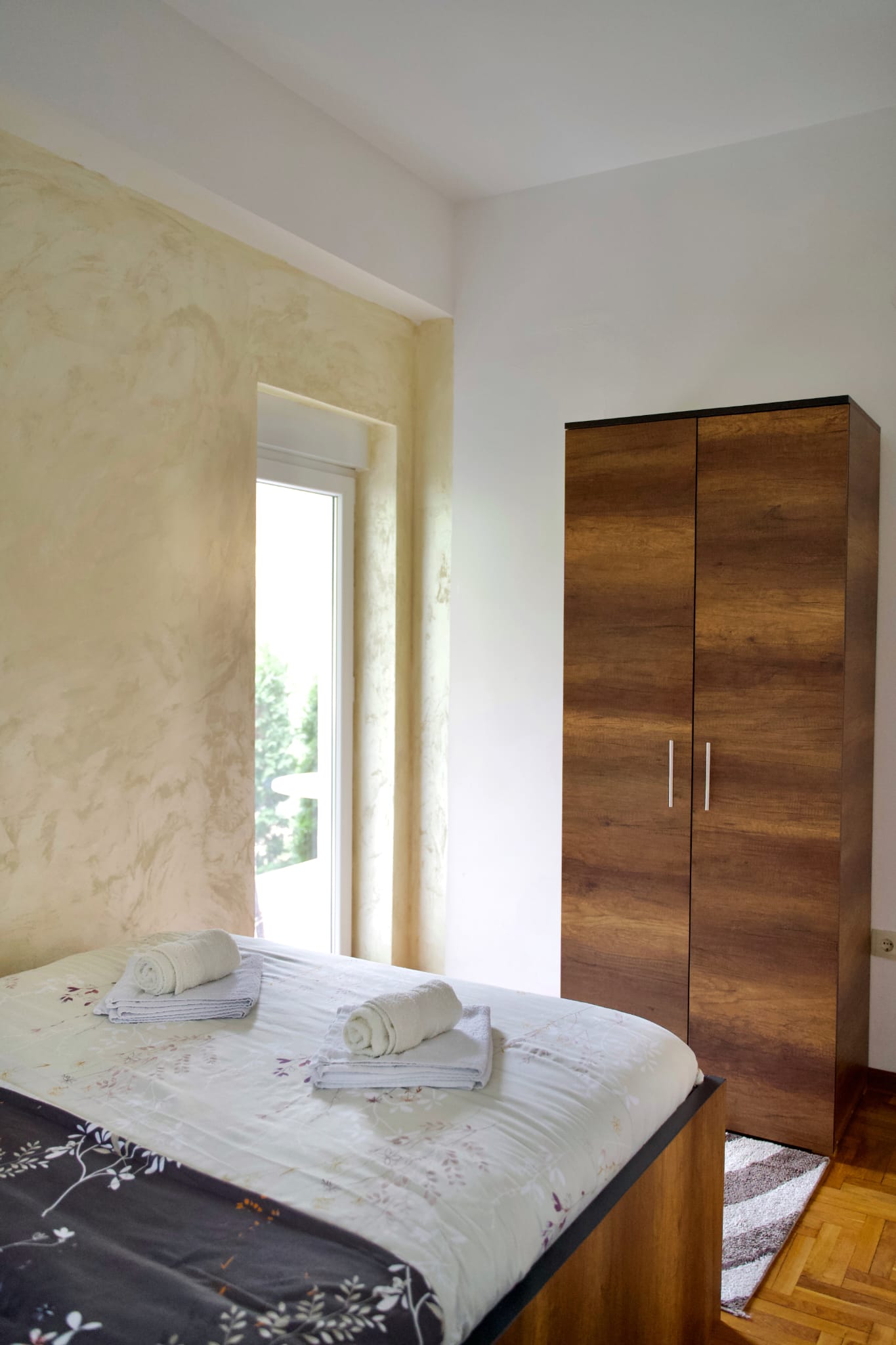 Sunčani apartmani - Apartman VIK