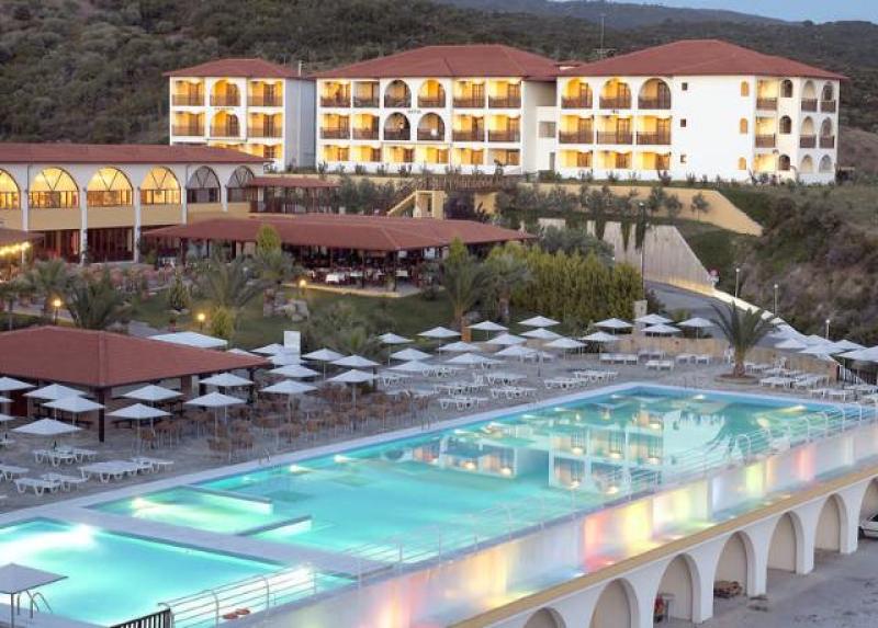 Akrathos Beach Hotel