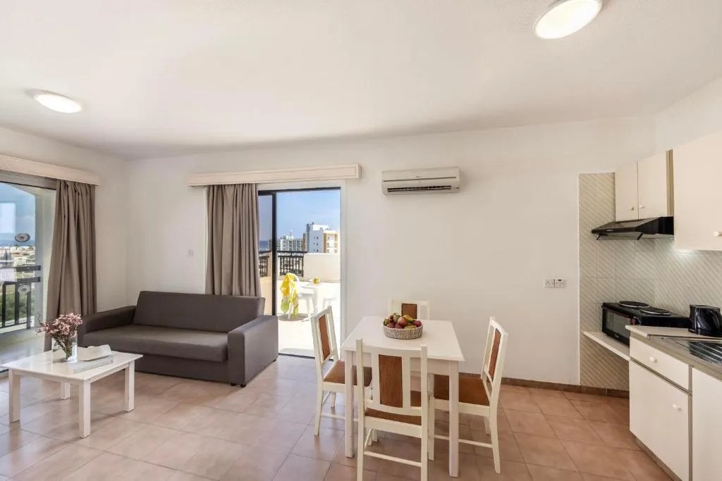 Seagull Hotel Apartments