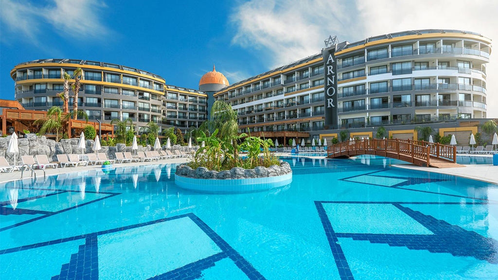 Arnor De Luxe Hotel and Spa