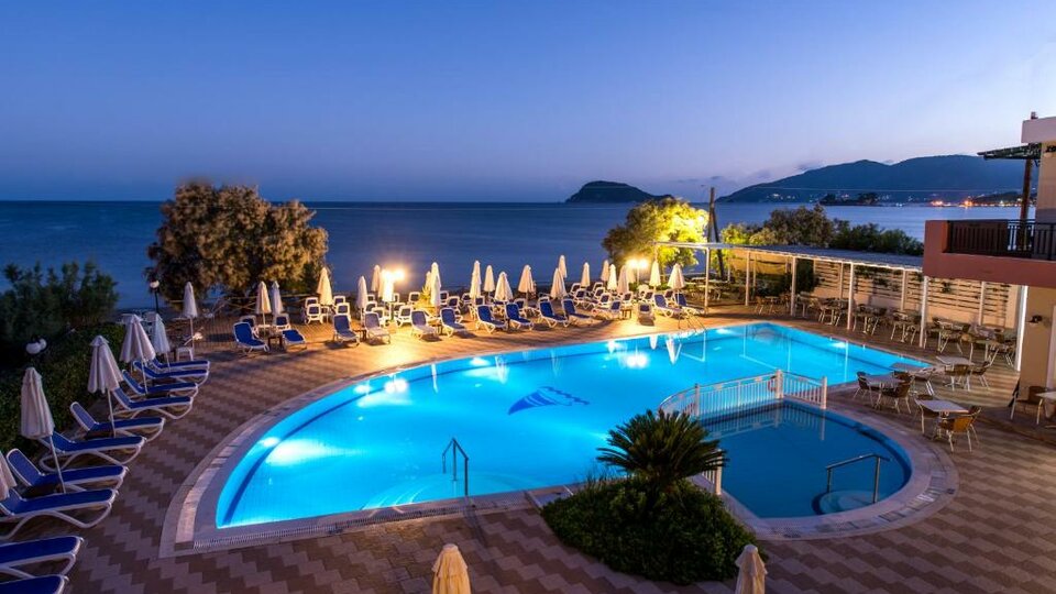 Mediterranean Beach Resort 