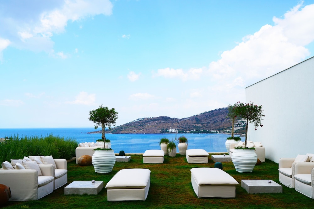 The Bodrum EDITION