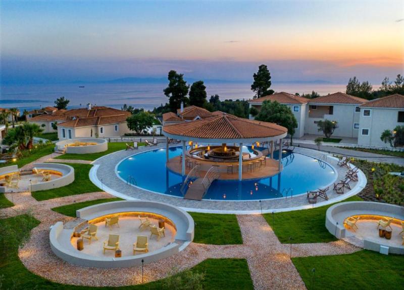 Ajul Luxory Hotel