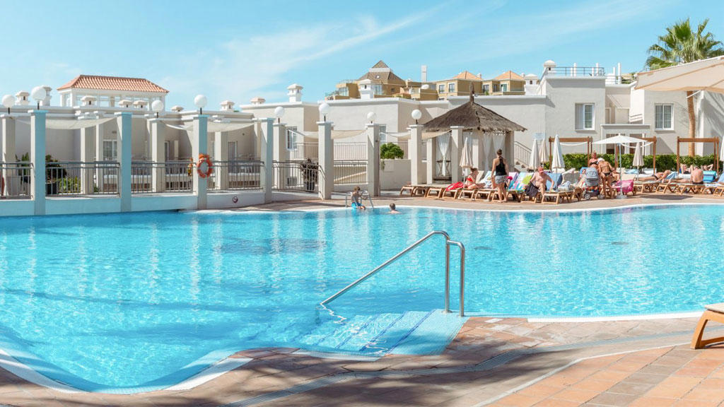 Los Olivos Beach Resort
