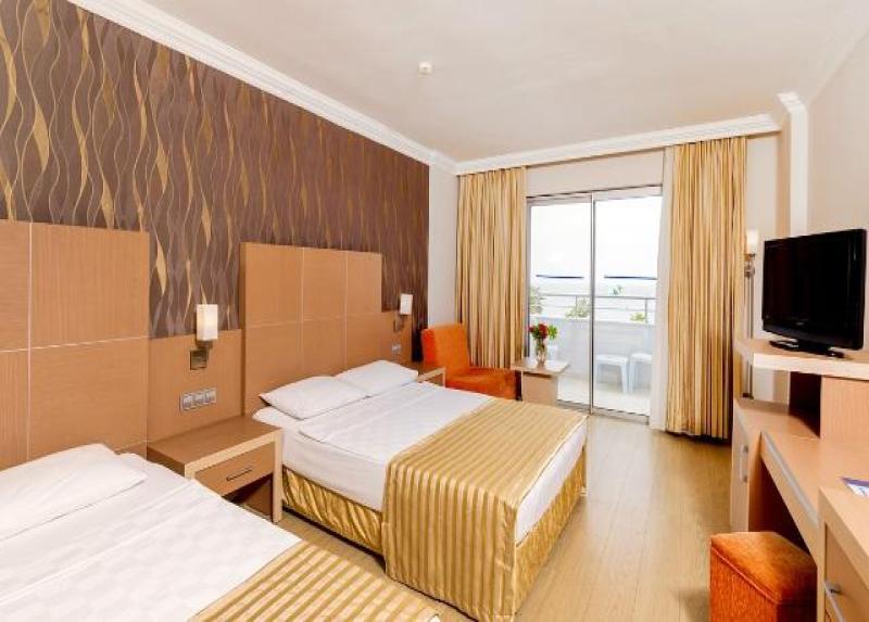 Holiday Garden Resort Hotel