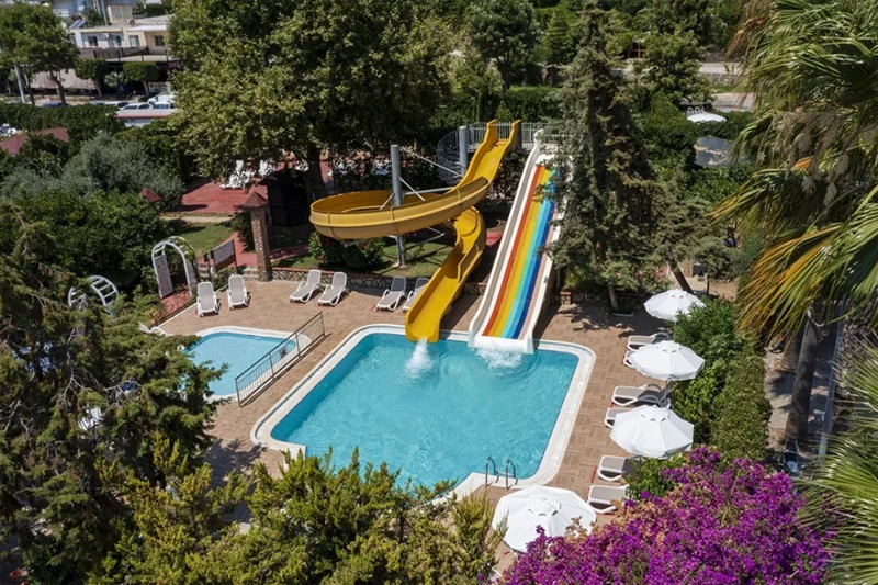 Club Dizalya