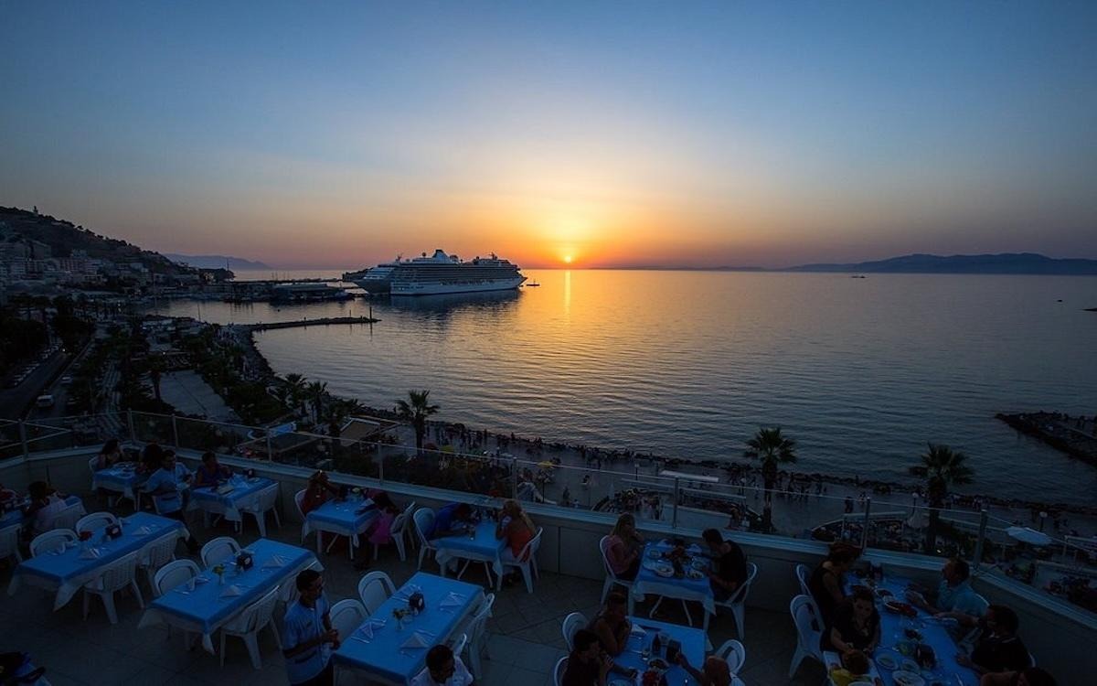 Derici Hotel