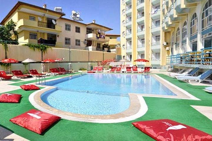 Albora Hotel