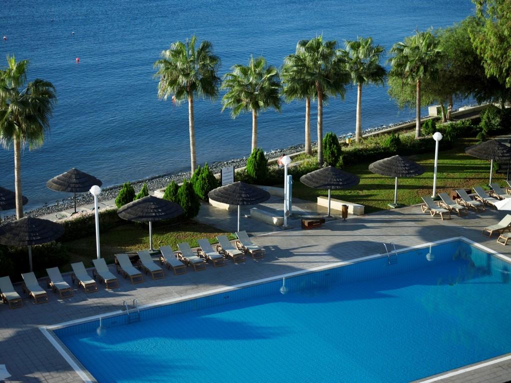 Hotel Atlantica Miramare Beach