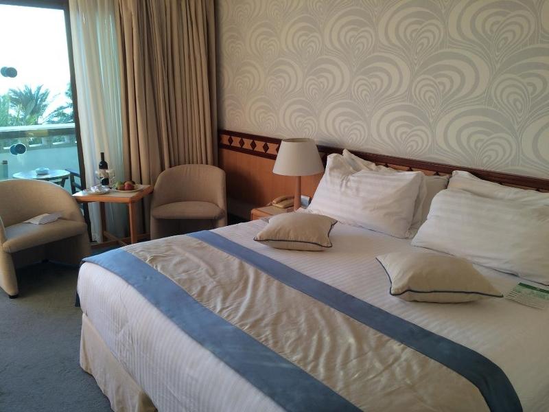 Athena Beach Hotel