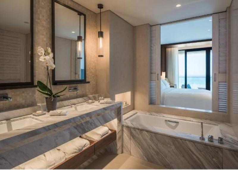 Amara B Hotel