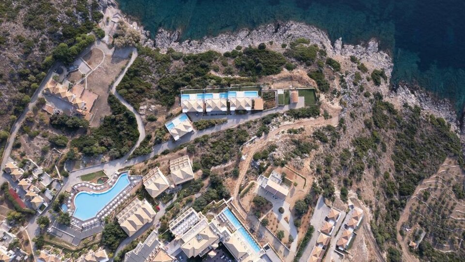 Apostolata Island Resort