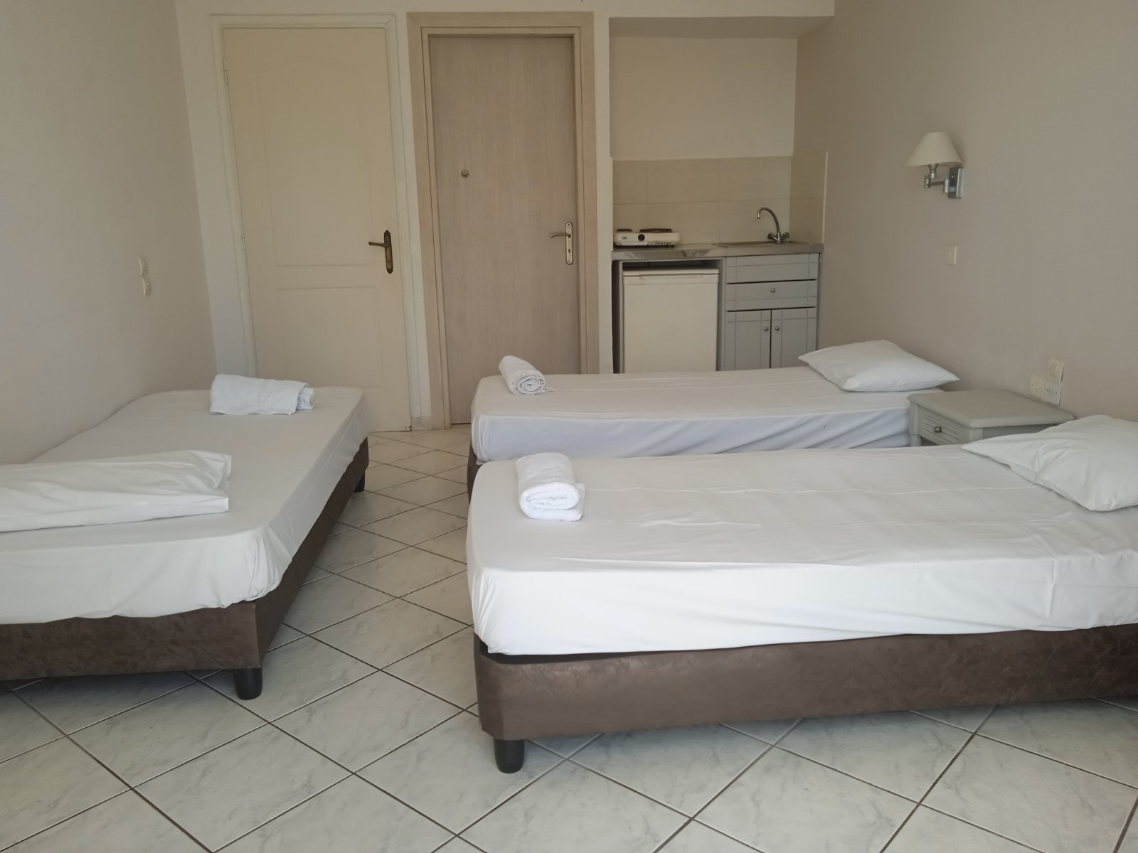 LG Apartments