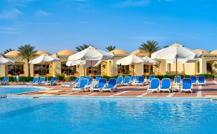 Hotel Amarina Queen Resort and Park