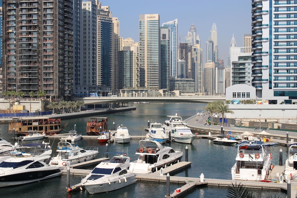 Signature Hotel Apartments & Spa Marina