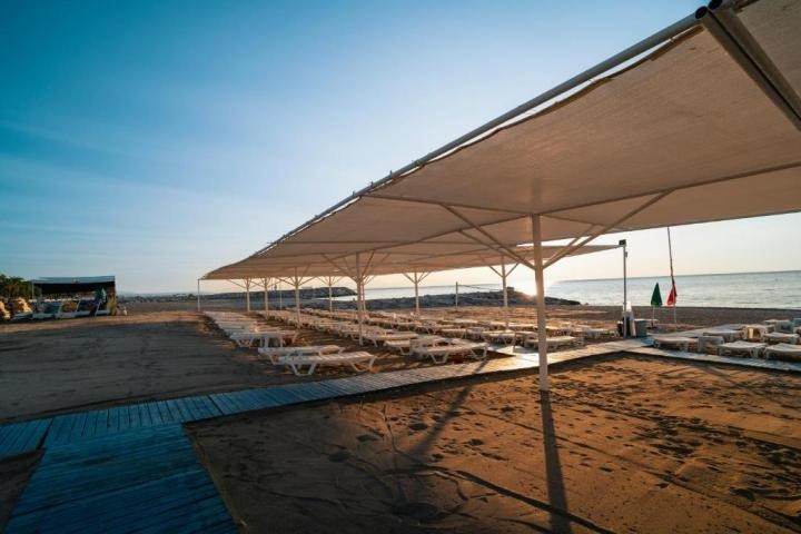 La Perla Hotel