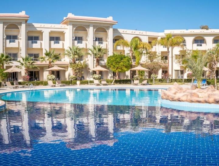 Hotel Alma Resort ex Serenity Fun City
