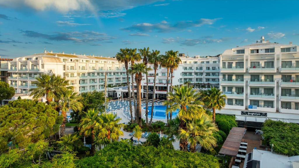 Aqua Hotel Aquamarina and Spa
