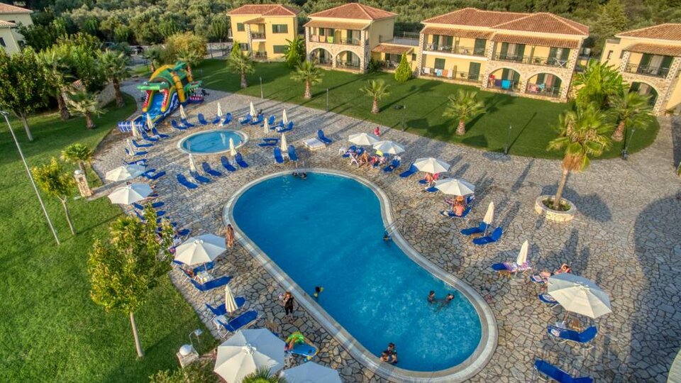 Perdika Resort 