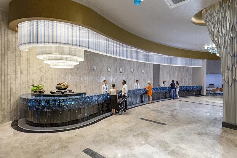 Royal Seginus Hotel