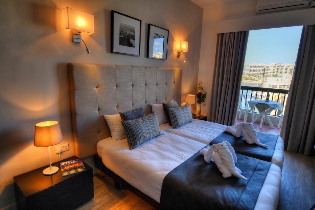 St.Julians Bay Hotel