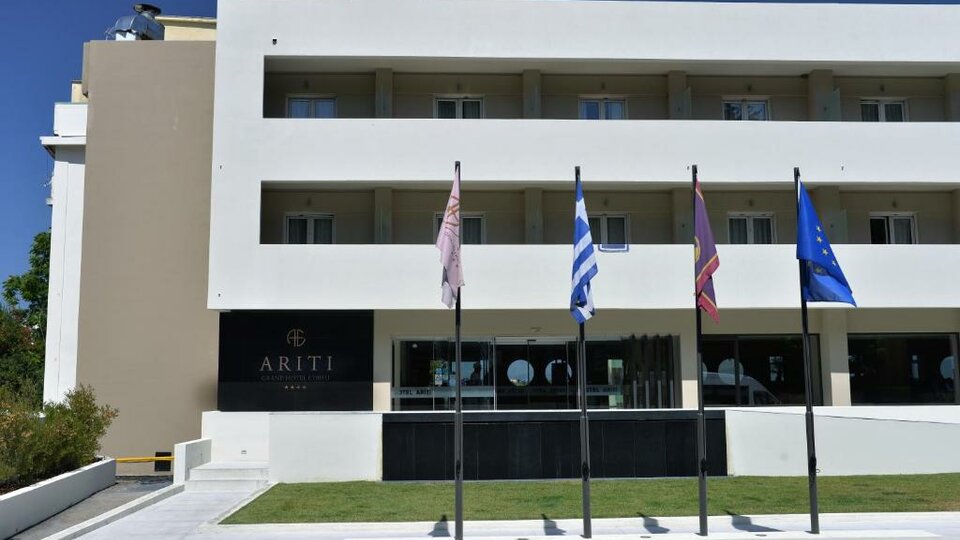 Ariti Grand 