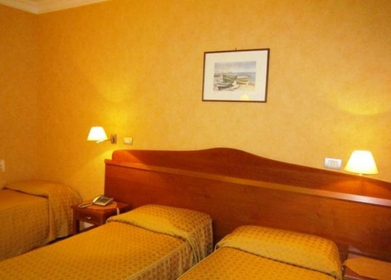 Conchiglia D Oro Hotel