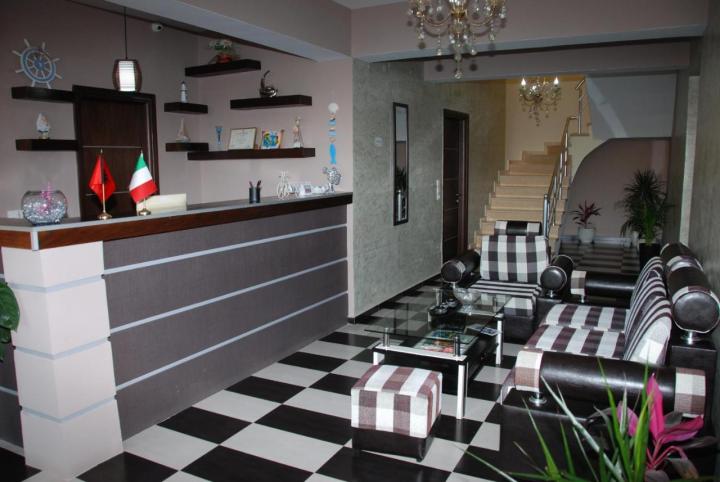 Hotel Keos