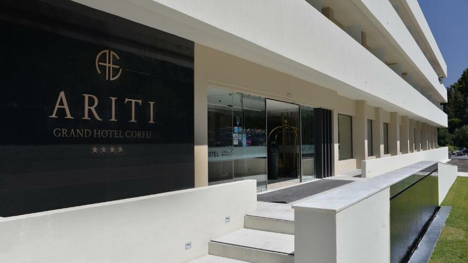 Ariti Grand 