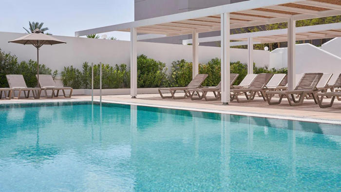 Epsilon Hotel Apartments By Esperia