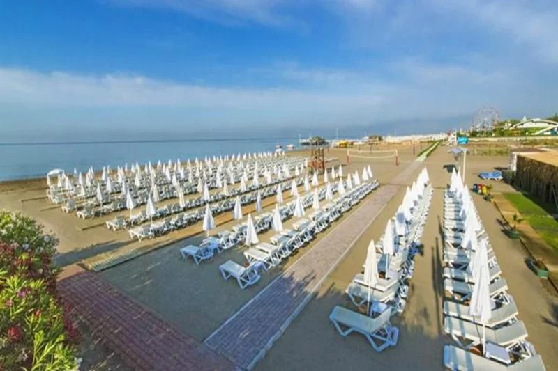 Grand Park Lara Hotel