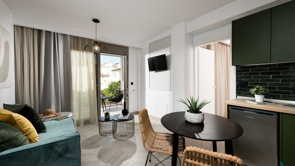 Alkyon Hotel
